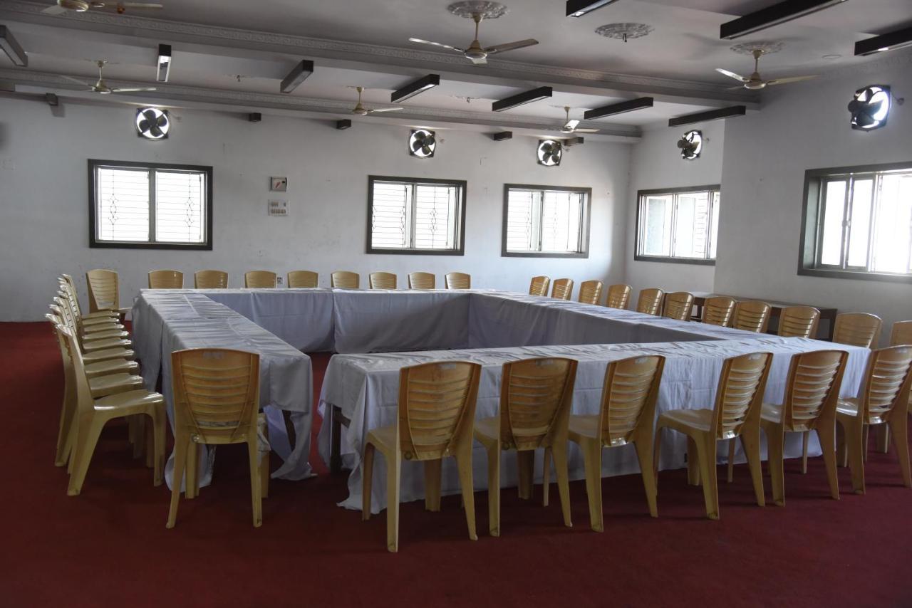 Natraj Hotel Darbhanga Экстерьер фото
